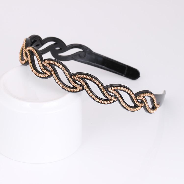 Пластиковое оголовье со стразами шампанского