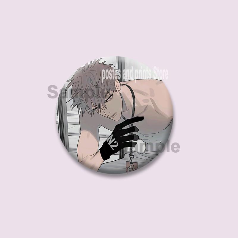 Manhwa BL Coreano Spilla a Moneta Cartone Animato Spille di Plastica Cartone Animato Mo Guan Shan He Tian Spilla Gioielli Regalo Zaino Cappello Accessori per Risvolto