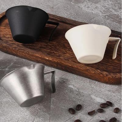304 Edelstahl Espressotassen V-förmige Messskalen Espressokaffeetasse mit Henkel Milchkaffeekännchen Heimkaffeezubehör
