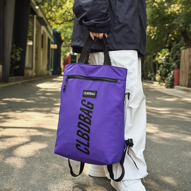 Мужской рюкзак с буквенным принтом — фото 4