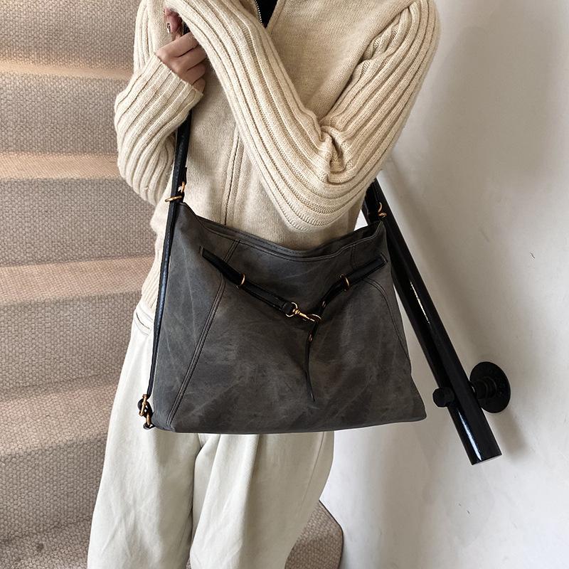 Premium sense retro large-capacity backpack bag women's 2025 autumn and winter new multi-purpose shoulder messenger bag tote bag