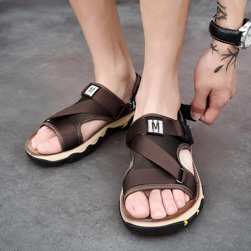 New Classics Style Men Sandals Outdoor Walking Summer Shoes Anti-Slippery Beach Shoes Men Comfortable Soft Plus Size 47