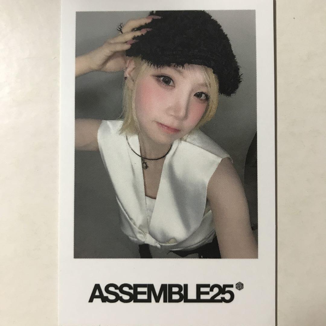 

[USED] tripleS hellolive trading card Nagyon