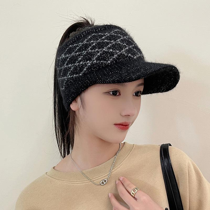 Women's Fleece-lined Wool Knitted Wide Brim Visor Hat for Autumn & Winter Sports