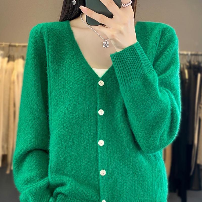 V-neck Wool Cardigan for Women In Autumn and Winter New Cashmere Knitted Sweater Temperament Versatile Ultra-fine Wool Jacket