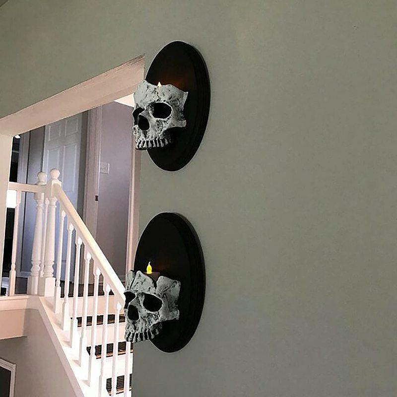 Halloween Skull Head Candle Holder Scary Skeleton Head Wall Mounted Candle Sconce Home Bar Restaurant Decorative Candlestick