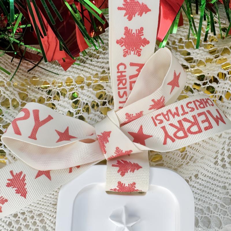 1pcChristmas Tree Car Plaster Aromatherapy Car Interior Hanging Decoration Bathroom Bedroom Wardrobe Diffuser Stone Decoration P