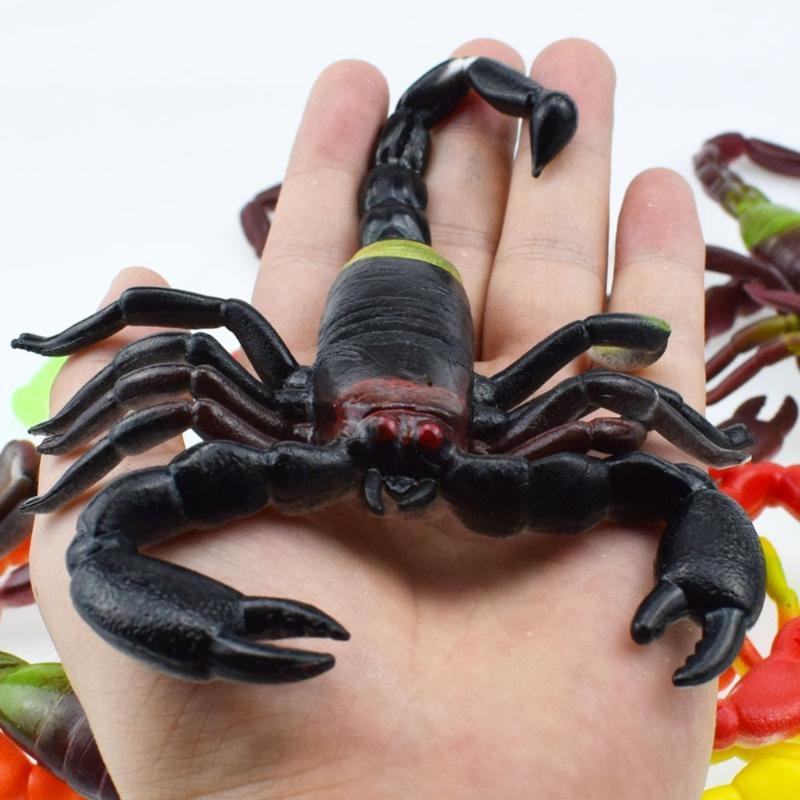 1PCS Tricky Spoof Horror Animal Soft Plastic Insects Toys Model Spider Scorpion Lizard Locust Animals Figures Office Prank Toys