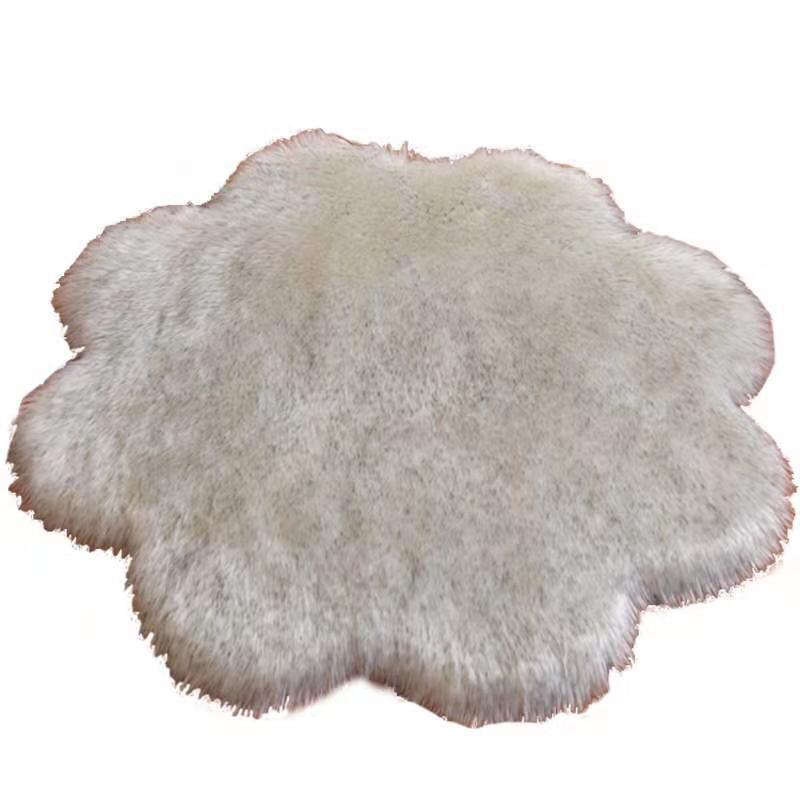 Thickened Round White Imitation Wool Carpet for Children's Bedroom and Living Room