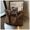 IELGY Commuter Straw Tote Bag Large Capacity All-Match Woven Shoulder Bag