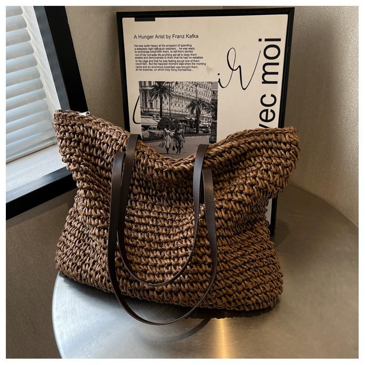IELGY Commuter Straw Tote Bag Large Capacity All-Match Woven Shoulder Bag