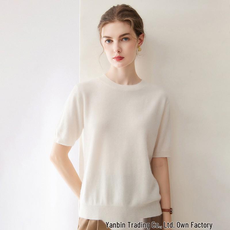 Pure Cashmere Mid-Sleeve Slim-Fit Knit Pullover.