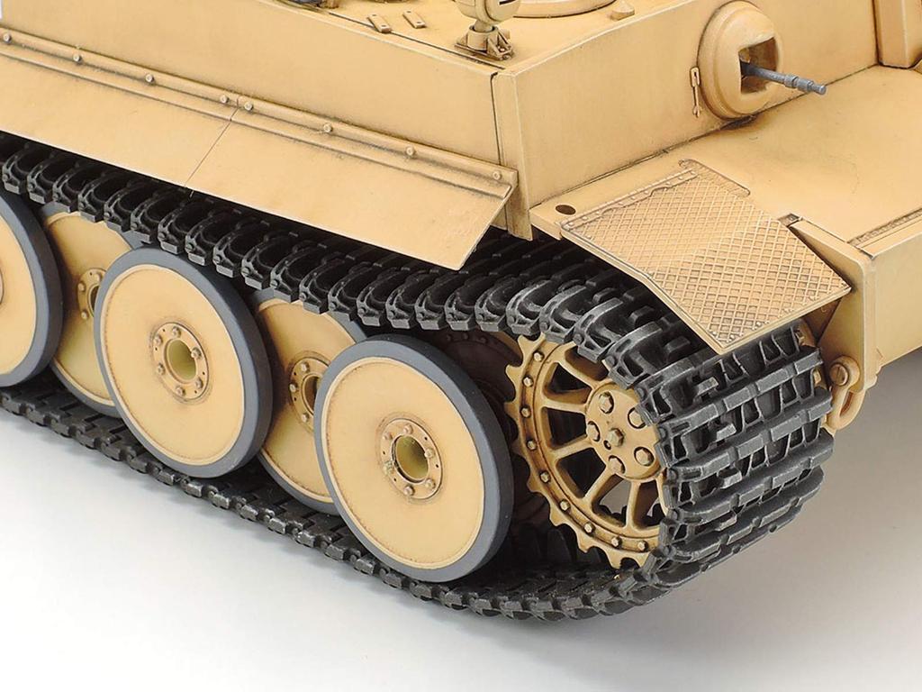 Tamiya Military Miniature Series Tiger I Very Early Type 1/35