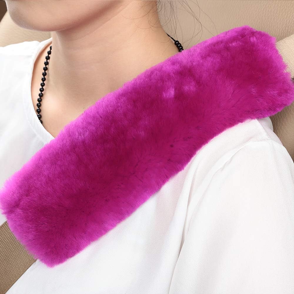 OGLAND  Sheepskin Soft Fuzzy Car Seat Belt Cover Pad, Comfy Fluffy Seatbelt Covers for Shoulder Pad Neck Cushion Protector Car Accessories Woman Man