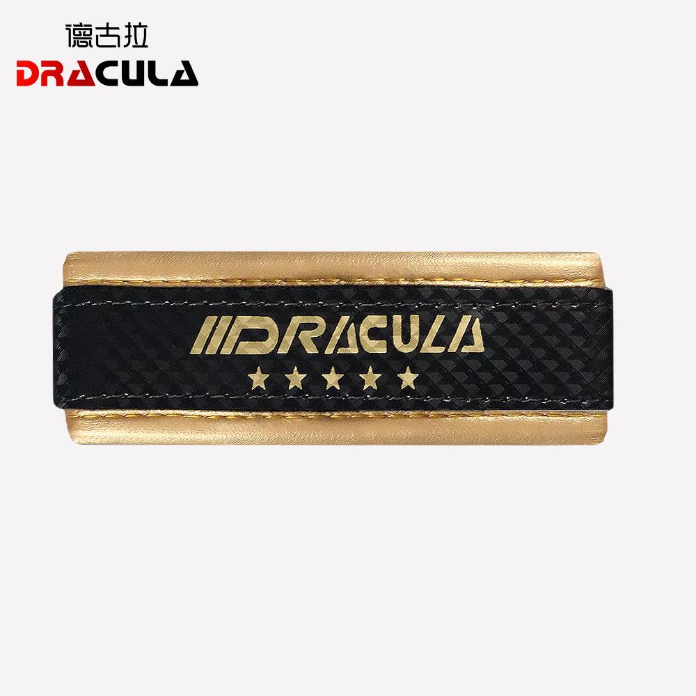 Guantoni da boxe allacciati: Magia del velcro, allacciatura monoposto, auto-aiuto