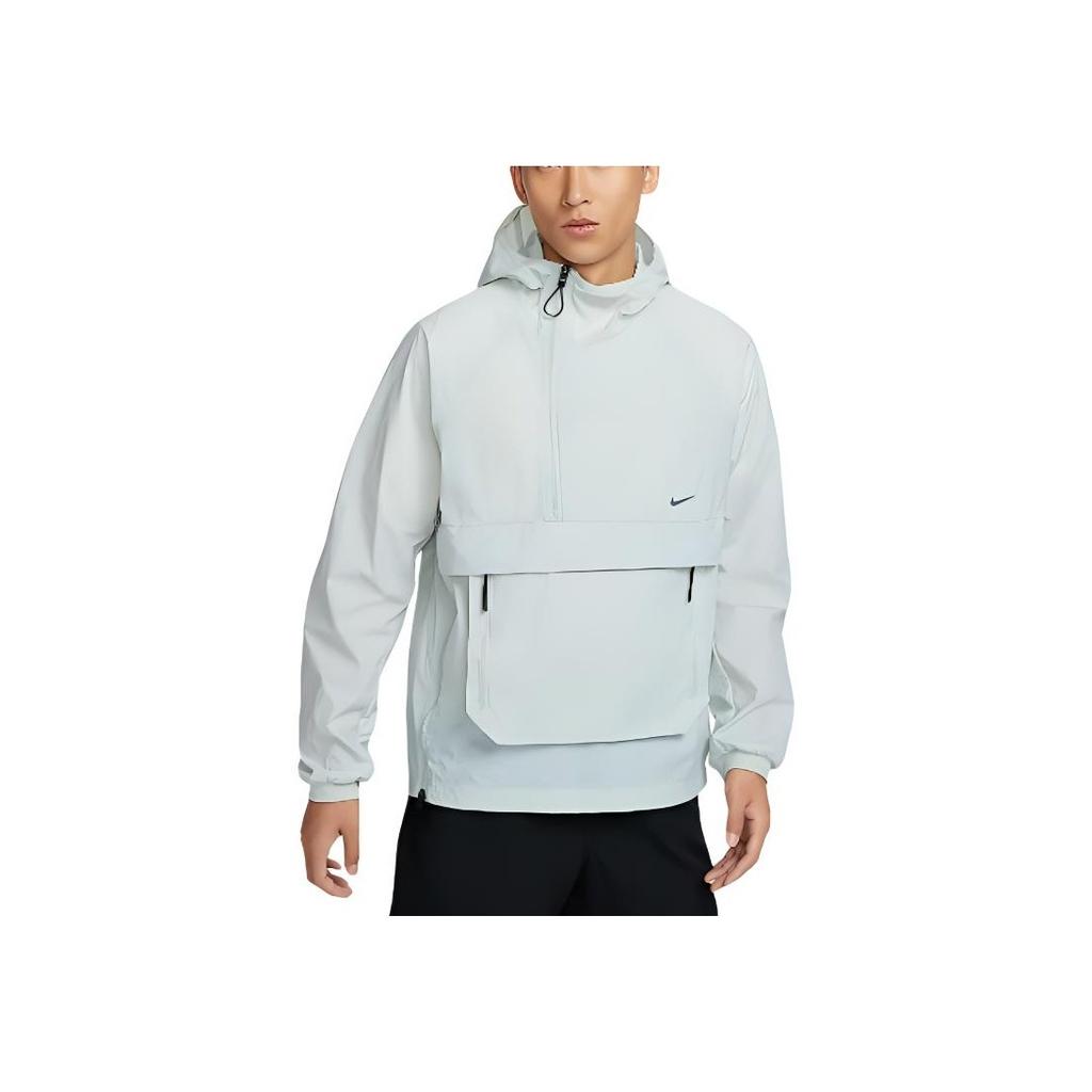 Nike A.P.S. Water-Resistant Lightweight Hooded Jacket Men Outerwear Light-Silver FN3873-034