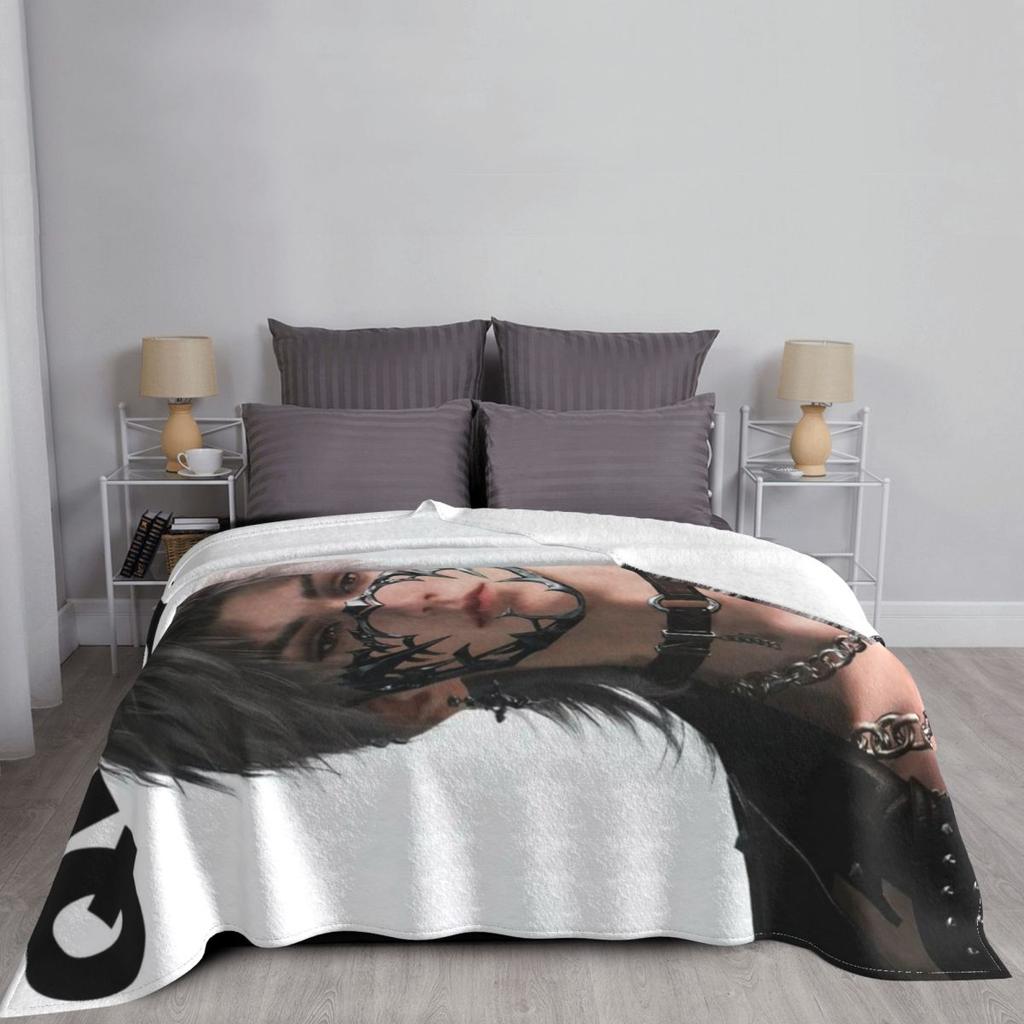 Sylus Style Love And Deepspace Blanket Soft Warm Flannel Throw Blanket Plush for Bed Living Room Picnic Travel Home Sofa