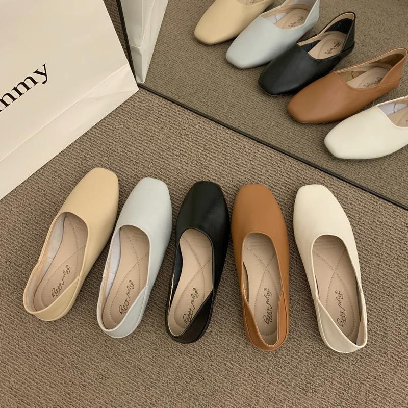 Soft leather soft-soled grandma shoes women's spring 2025 new retro literary and artistic one-pedal single shoes women's flat beanie shoes