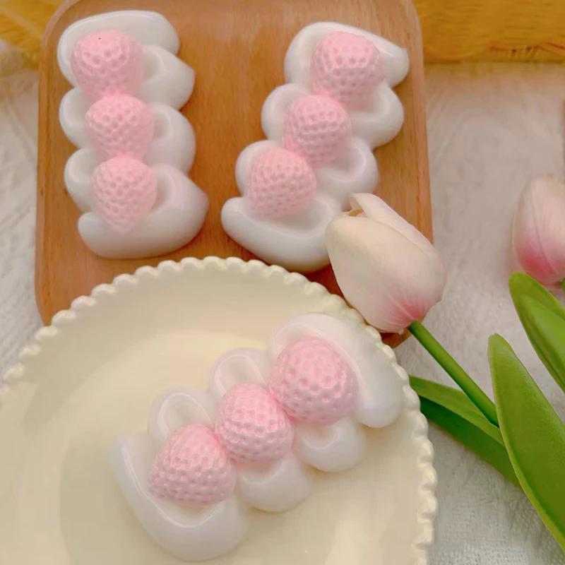 Strawberry Stress Relief Squeeze Toy Soft Fidget for Anxiety Relief Sensory Fidget Toy ADHD Kids Gift Slow Rising Decompression