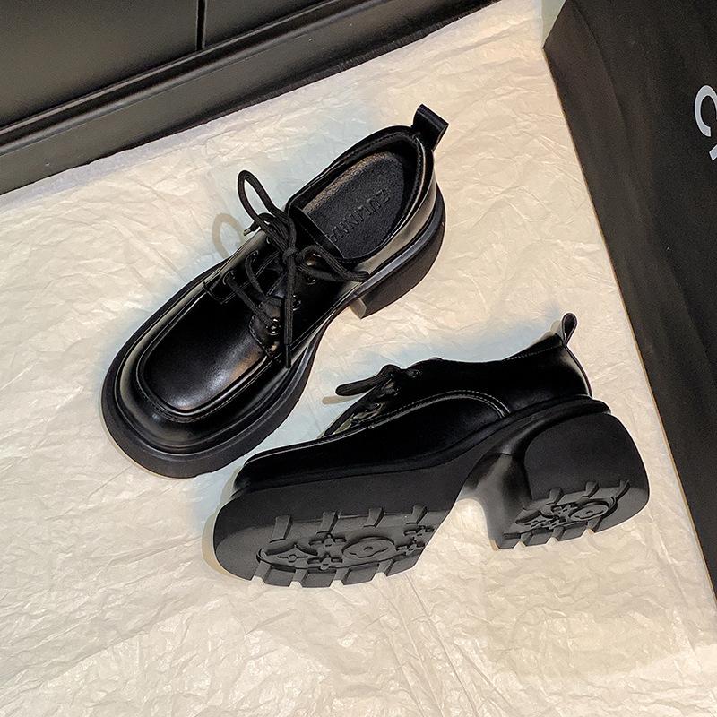 

Кожаный стиль маленькие кожаные туфли женские весенние новые на шнуровке лоферы платформа женские туфли одинарные туфли 39