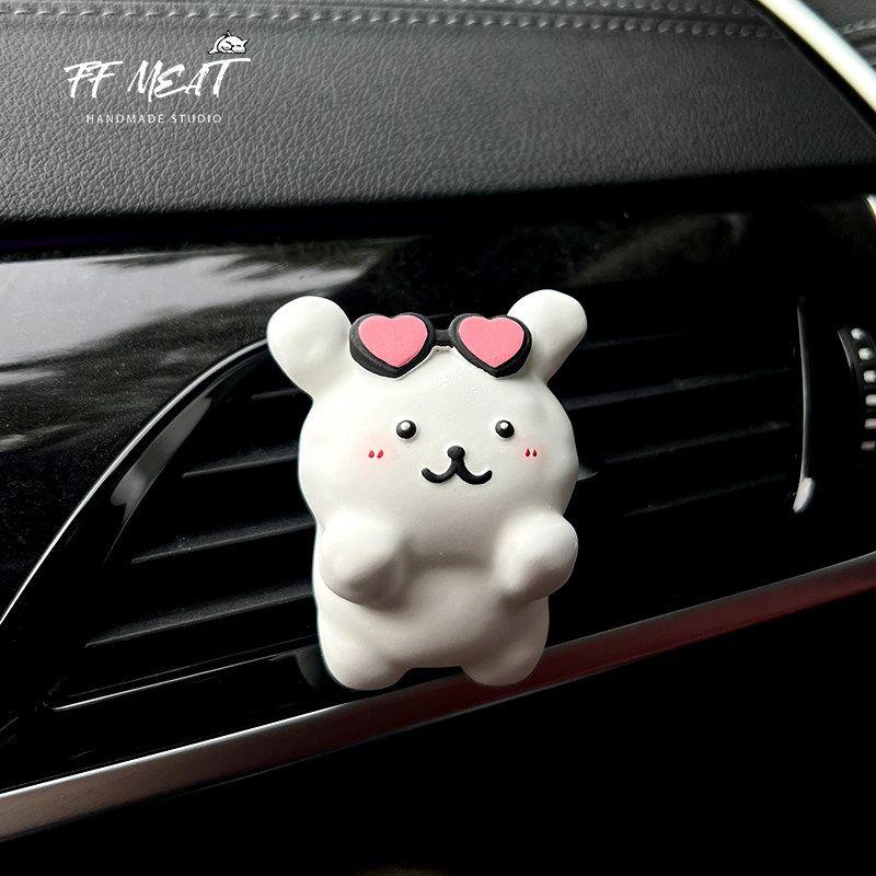 

Car Aromatherapy Super Cute Happy Take off Puppy Dog Car Vent Central Control Interior Hand Painted Fragrant Stone Gift Happy Heart-Eyed Puppy(A bottle of essential oil)