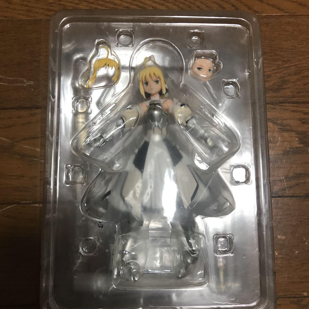 

[USED] Fate Stay Night Saber Figure