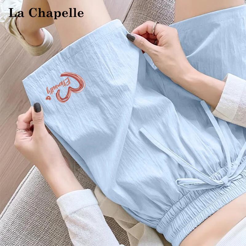 La Chapelle Women s Lightweight Drawstring Capri Shorts M