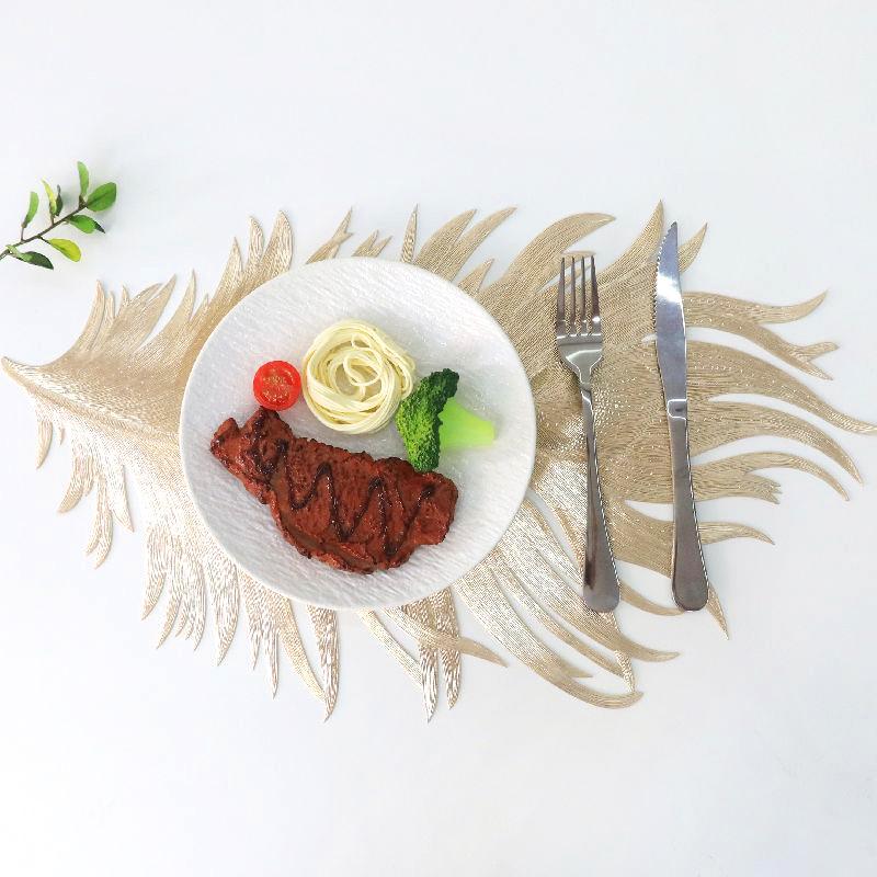 1PC Daily Decoration Light Luxury Table Mats Home Imitation Feather Texture Pattern Retro Insulation Dining Table Mat Hotel