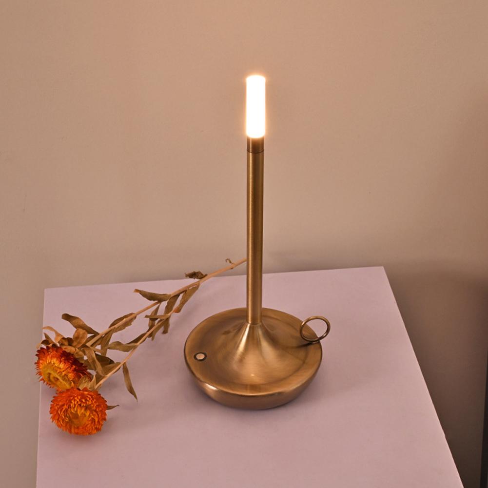 Luxury Table Lamp Modern Iron Art Usb Rechargeable Led Table Light For Outdoor Terrace Restaurant Bar