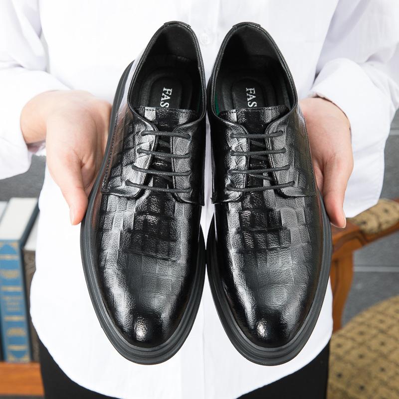 Fashion Business Dress Men Shoes 2024 New Classic Leather Men'S Suits Shoes Fashion Slip On Dress Shoes Men Oxfords