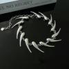 Thorn Geometric Silver Barbed Irregular Metal Necklace - A Unique, High-end, Small-sized Accessory with A Sense of Exclusivity.