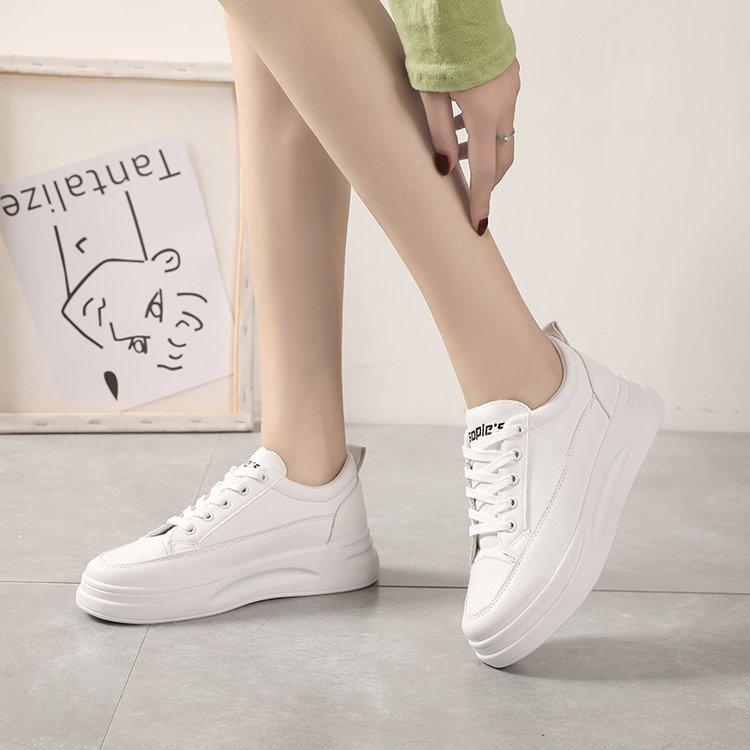 Platform White Shoes Women's 2024 New Winter Student Casual Women's Shoes Trendy Casual Sports Board Shoes Single Shoes Women