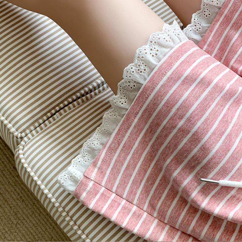 2026 New Style Striped Maternity Shorts with Lace Trim for Petite Women – Casual Wide-Leg Summer Pants Without Belly Support