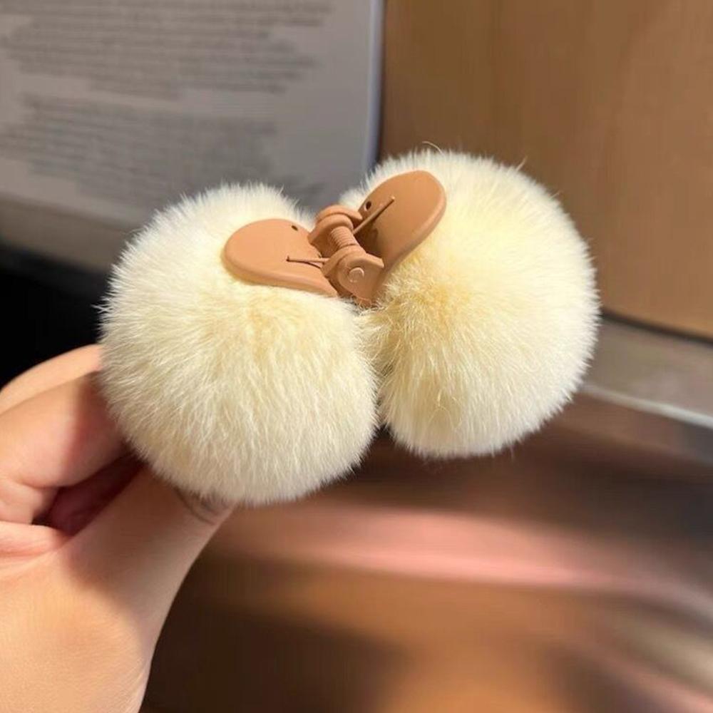 Cute Rabbit Plush Hair Claw Clips Pompon Balls Hair Grab Hairpin Female Headwear Ponytail Holder Hair Clip Hair Accessories