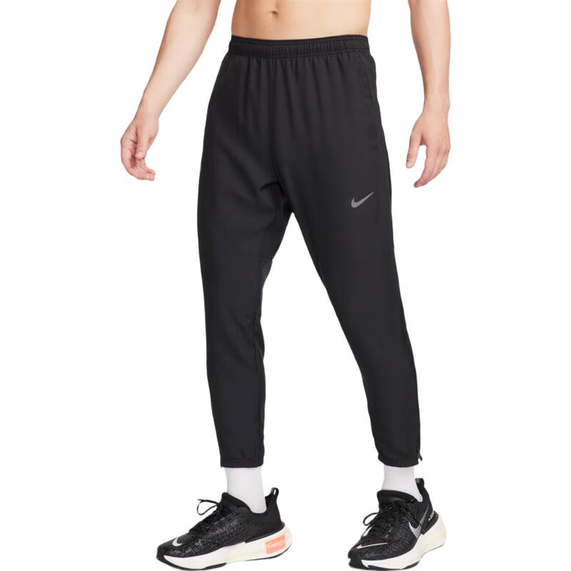 Nike Men s Training Woven Capri Pants S