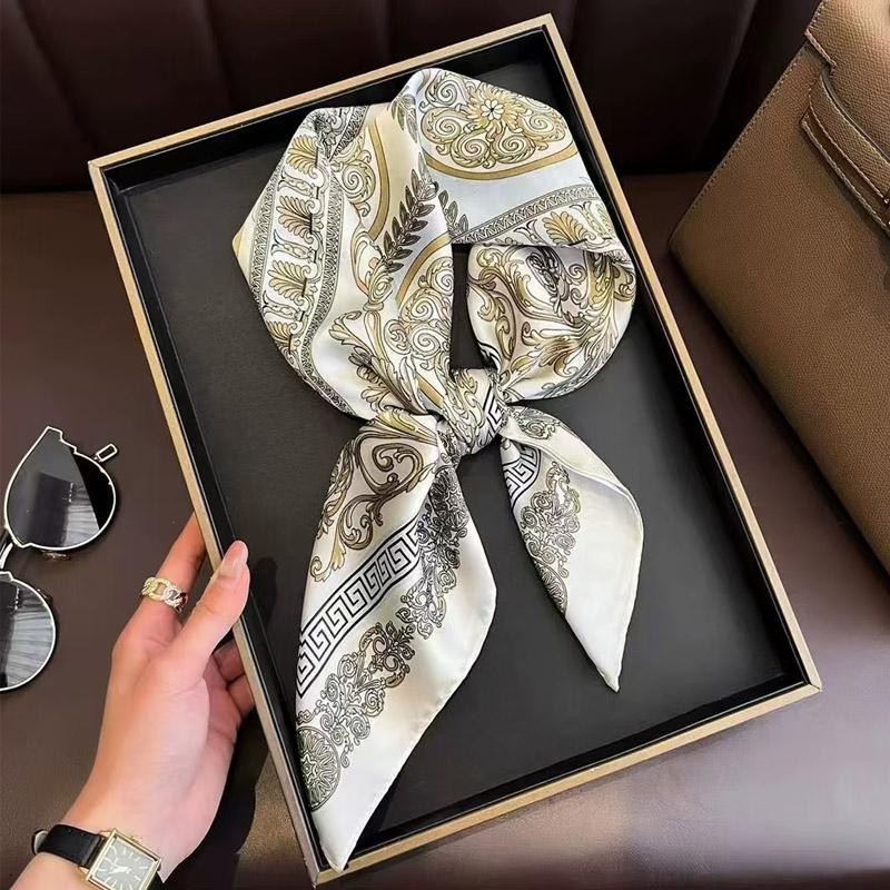 New Luxury Silk Scarfs Square Scarf Korean Fashion Kerchief Popular Silk Scarves Bandanna Wraps Scarf Decoration Shawl 70*70Cm