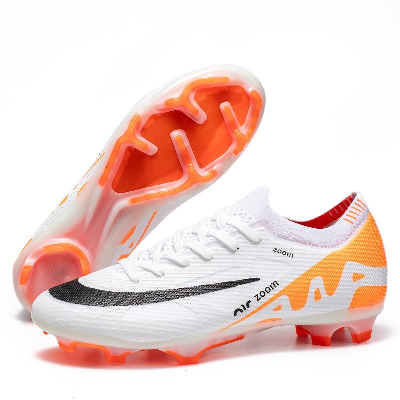 Low-top football shoes fly-woven seamless high-quality long-nail sneakers large-size broken-nail football shoes