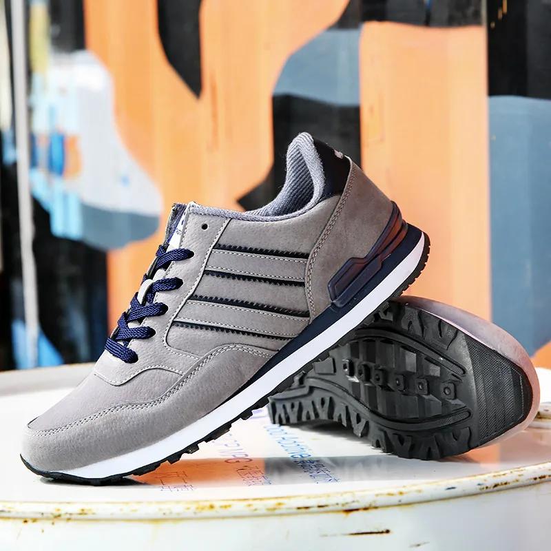Men Casual Walking Shoes Light Suede Running Sneakers Classical Man Comfort Outdoor Breathable Mesh Flats Jogging Sport Trainers