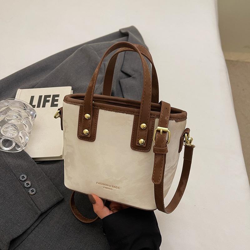 Fashion women's bag 2025 new messenger bag bucket bag niche design high sense versatile shoulder handbag