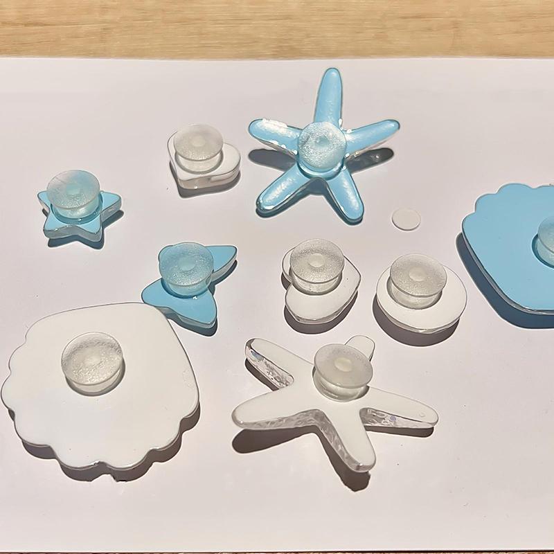 1 Sæt DIY Træsko Sandaler Havefodtøj Dekoration Søde Søstjerner Skaller Resin Sko Charms Tilbehør Spænder Strandtaske Pins Pige Gaver