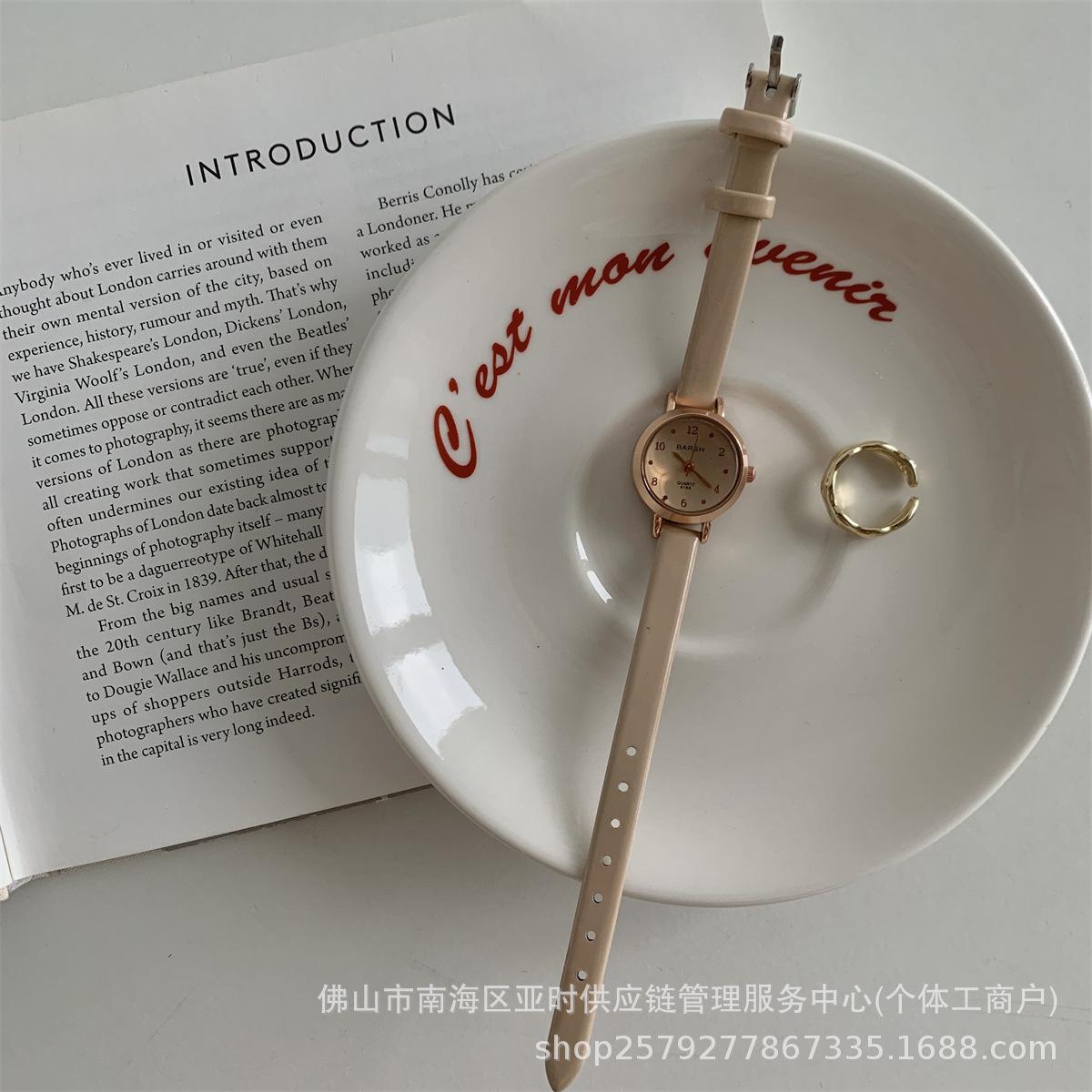 Niche French Small Dial Thin Strap Watch Female Student Literary Small Fresh Women S Watch Quartz Watch