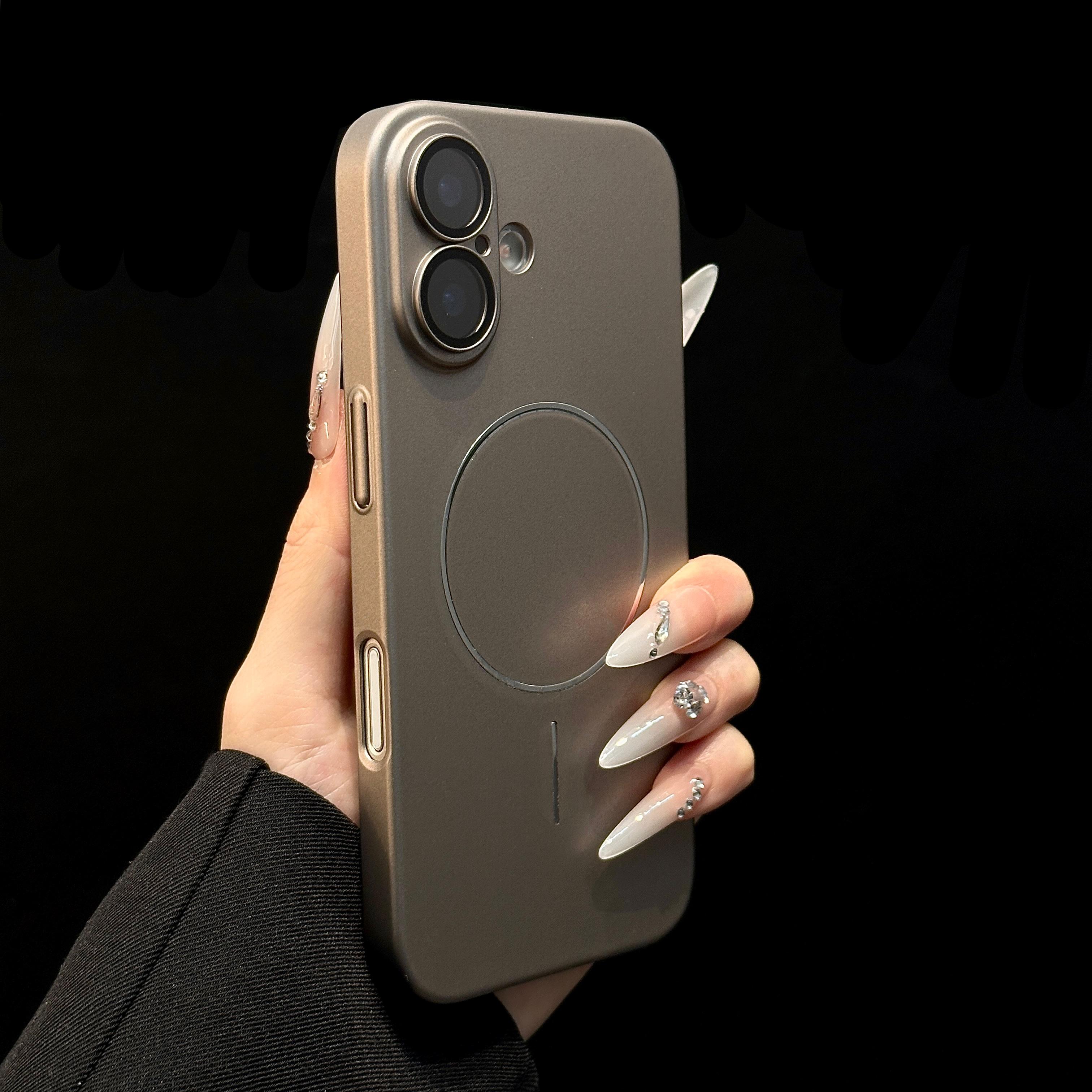 

Тонкий Металлический Магнитный Чехол Для Magsafe Для iPhone 16 15 14 13 Pro Max Защита Камеры Беспроводная Зарядка Ударопрочный PC Чехол iPhone 16