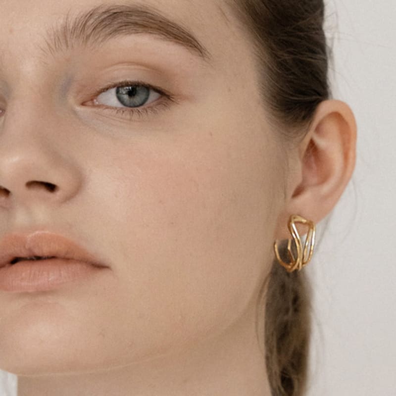 REINDEER FRAGMENTS EARRING 68