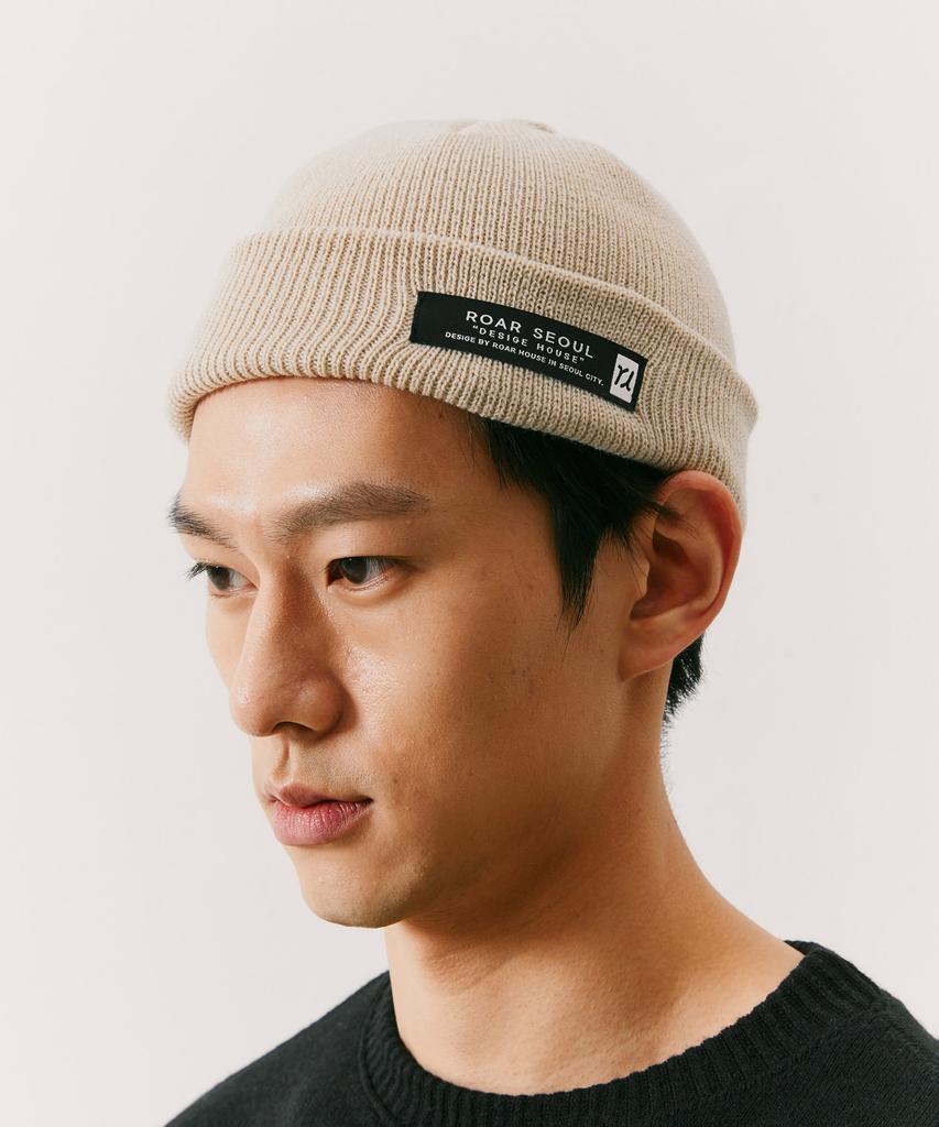 ODD DOT (Unisex) Logo Label Basic Short Beanie_Ivory