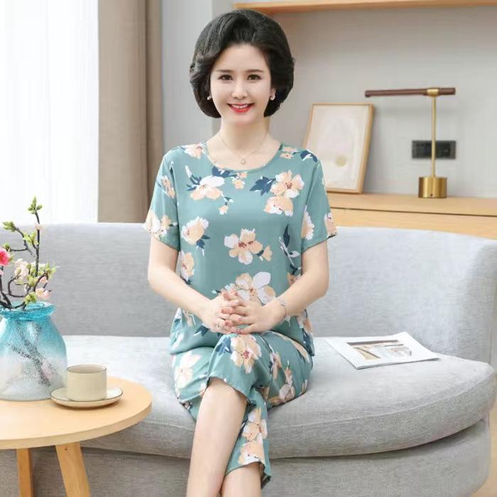 Ice Silk Suit Pajamas Women's Summer Short-sleeved Middle-aged Casual Wear Can Be Worn Outside Mother's Thin Two-piece Set