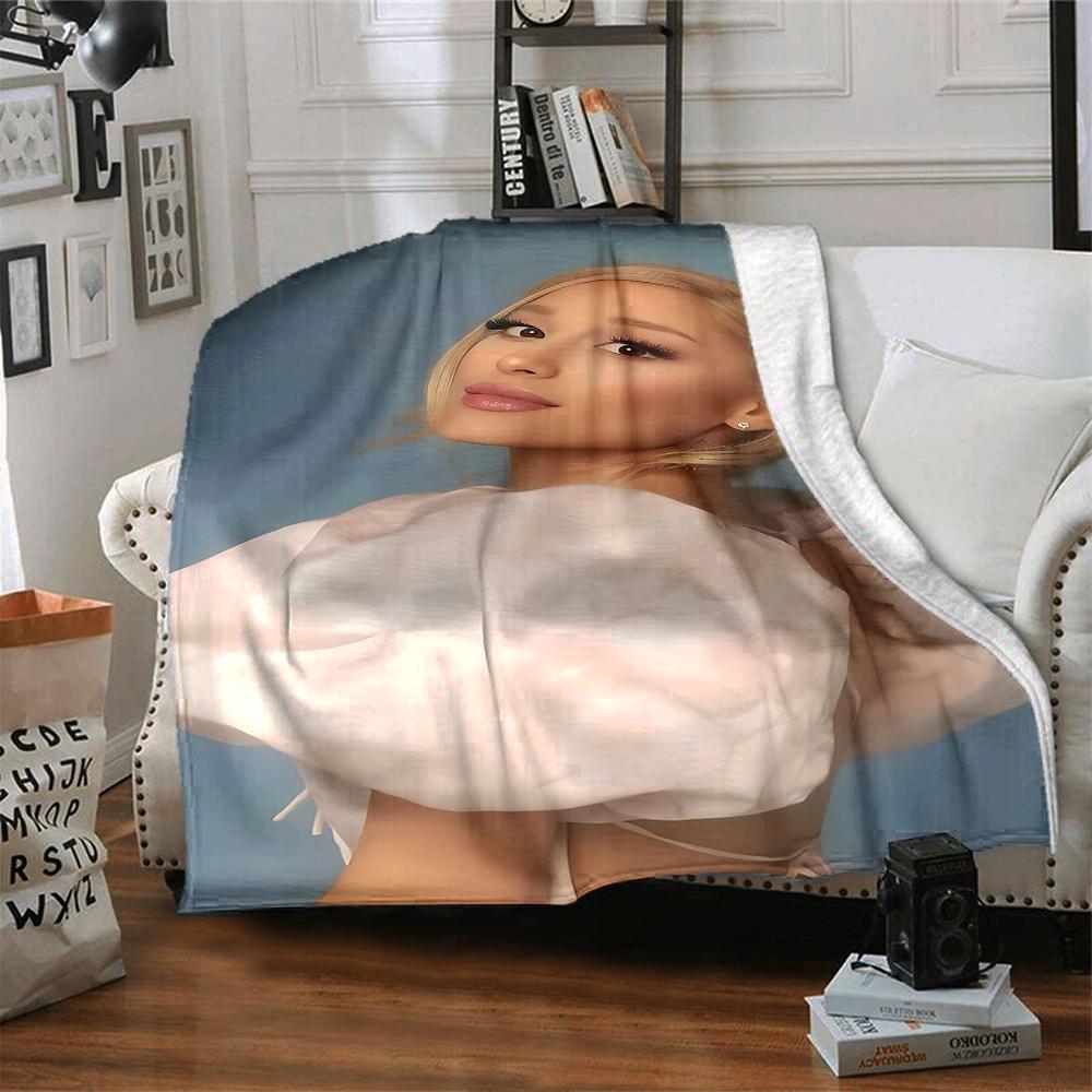 Elegant Fashion Portrait Blanket Soft Throw Blanket For Home Bedroom Bed Sofa Travel Office Solid Christmas Blanket
