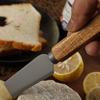 Käsemesser-Set aus Edelstahl mit Titanbeschichtung und Griffen aus Akazienholz (Enthält Butterspachtel, Steakmesser und Gabeln)