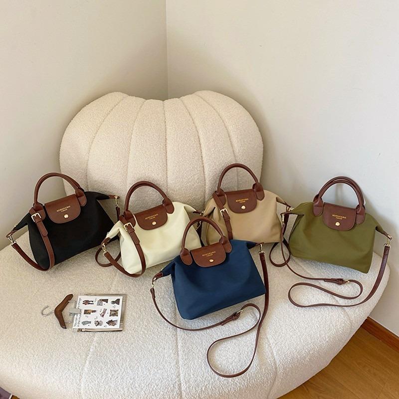 Premium daily commute nylon cloth dumpling bag women's messenger bag light travel commuter handbag