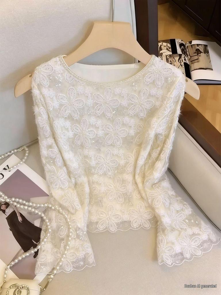 Elegancki damski wełniany top z koralikami, z długim rękawem - Biały, Festiwalowy, Imprezowy