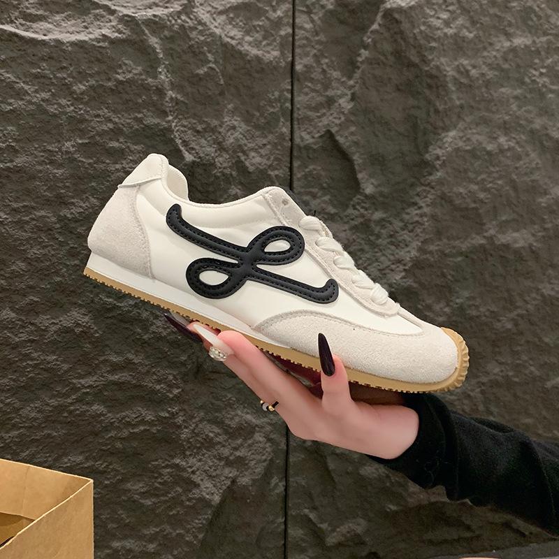 Fashion 2025 New Spring and Summer Niche Versatile Forrest Gump Casual Shoes Flat Sports Board Shoes Women's Training Shoes Explosion